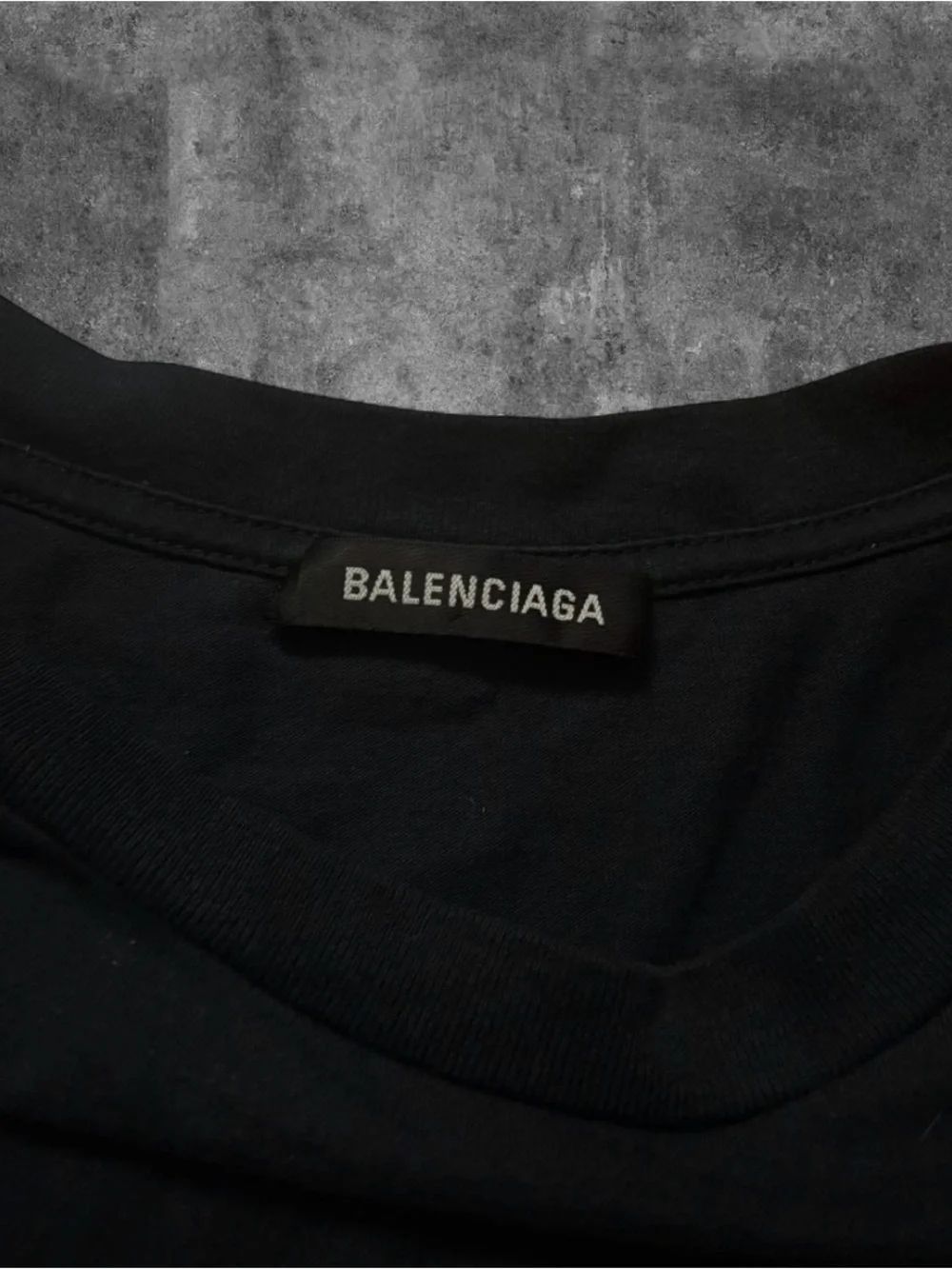 Balenciaga Black Short Sleeve Embroidered Logo Tee XS fits XL